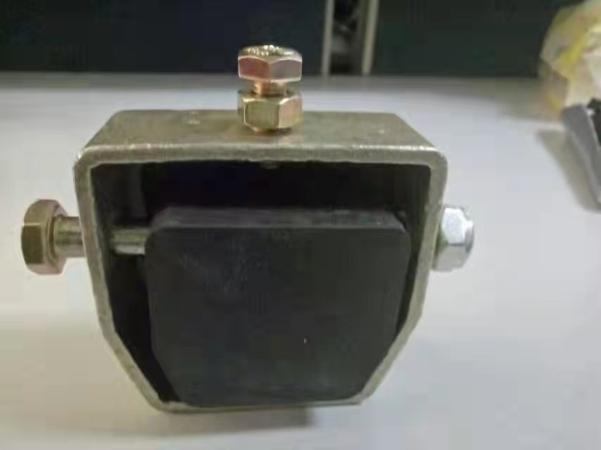 ���w ���_��